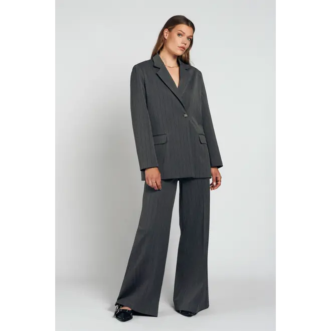 Miley pants, grey stripe