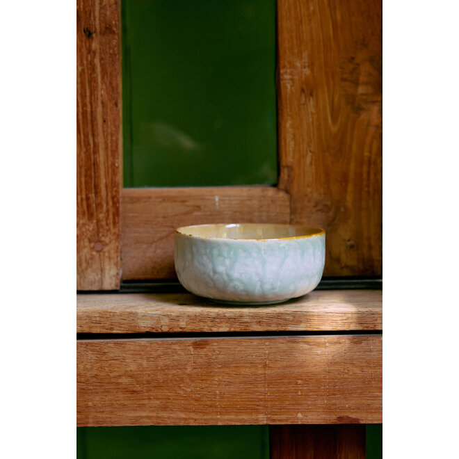 70s ceramics: dessert bowl petal