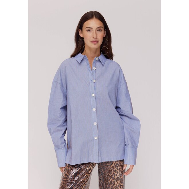 blouse Yelena streep leopard