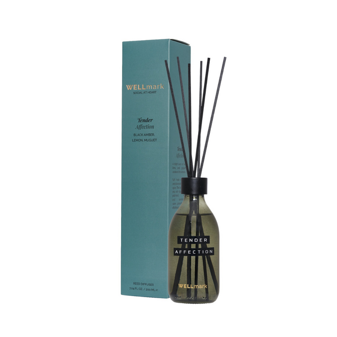 Reed diffuser tender affection