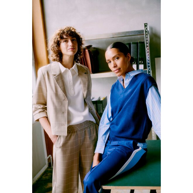 travel polo off white