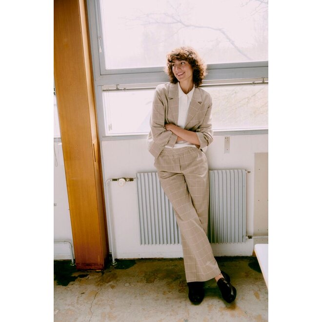 travel polo off white