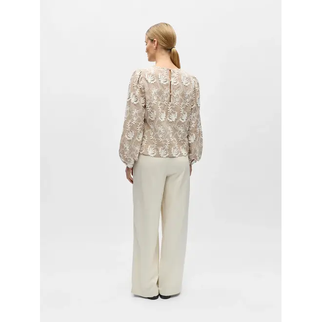 top met applicaties beige