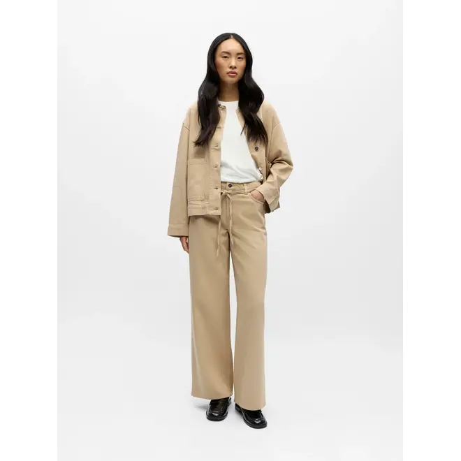 wide jeans met strikceintuur beige