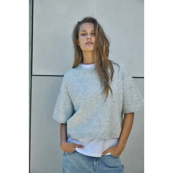 kabeltrui met korte mouwen