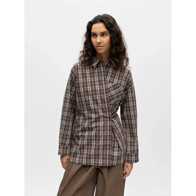 geruit overhemd met taillerknoopje