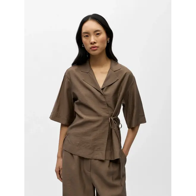 blouse met strikdetail