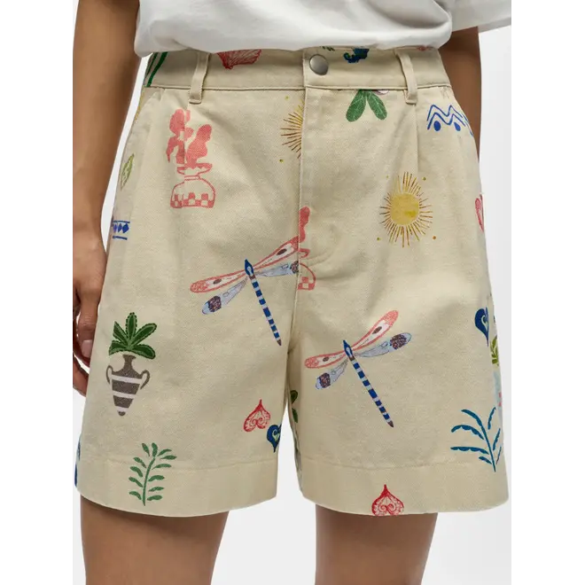 high waist shorts met print