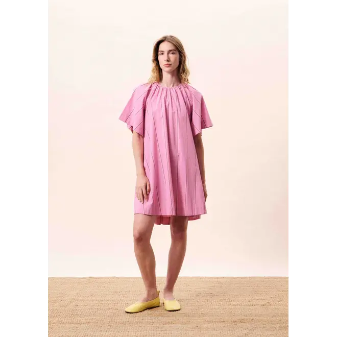 jurk roze met subtiele streep