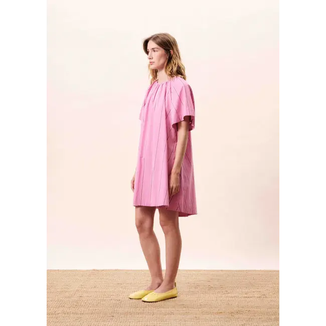 FRNCH jurk roze met subtiele streep