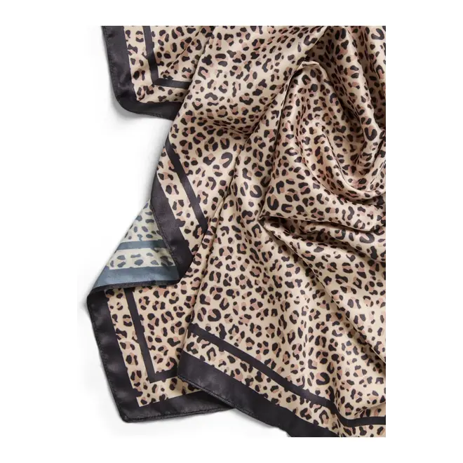 satijnlook sjaaltje leopard