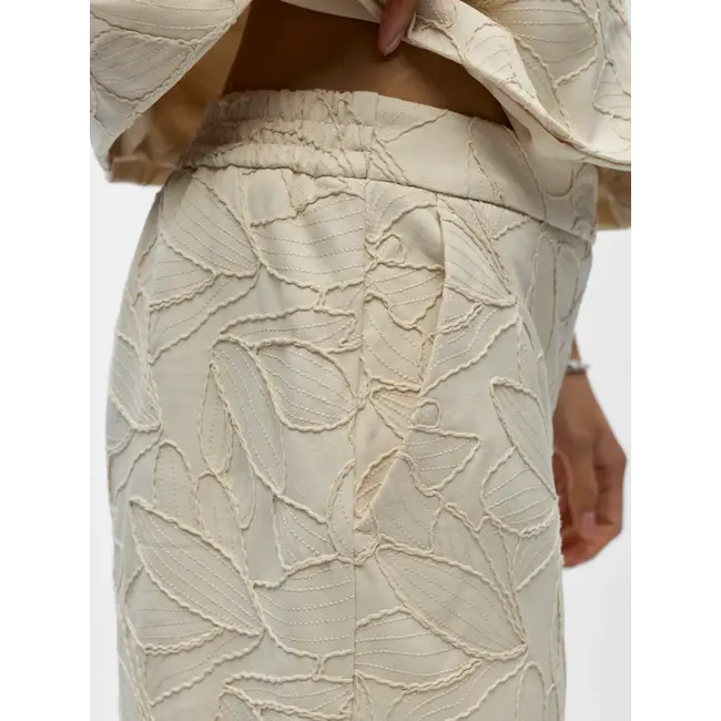 Object pantalon met applicaties