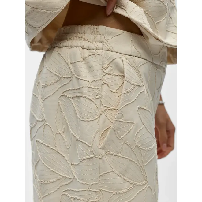 pantalon met applicaties