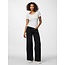 PIECES aansluitende top met drukker details