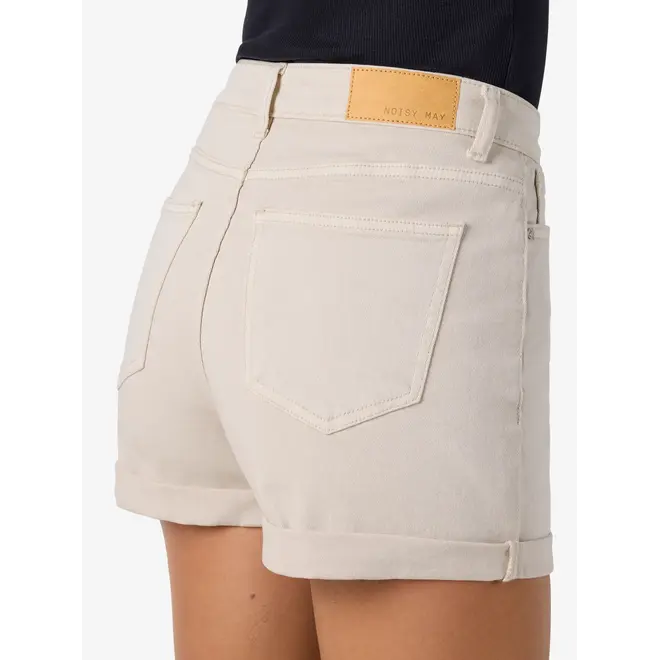 shorts beige