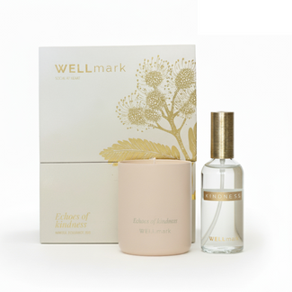 Wellmark Giftset roomspray en candle, echoes of kindness