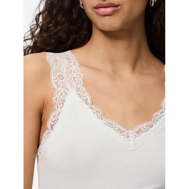 tanktop met kant wit