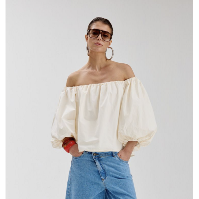 Harper&Yve Off-shoulder blouse