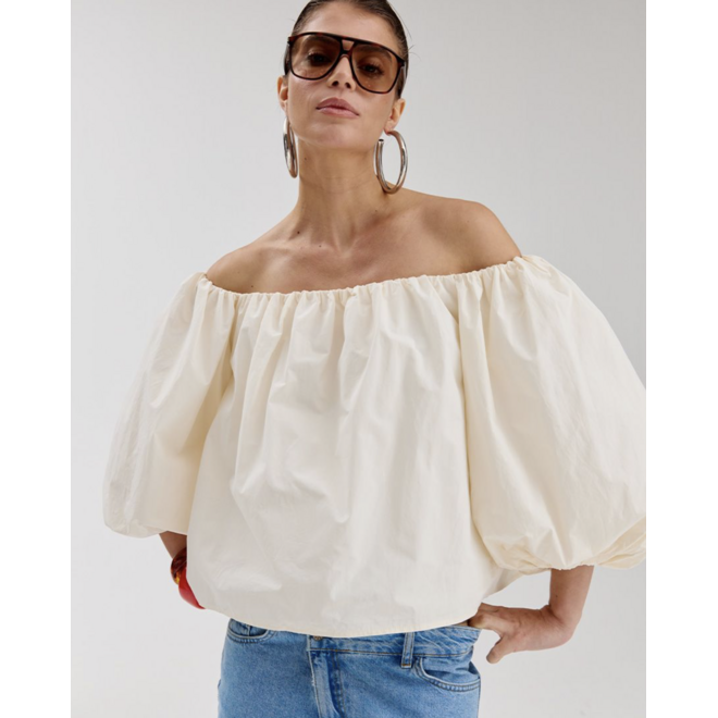 Off-shoulder blouse