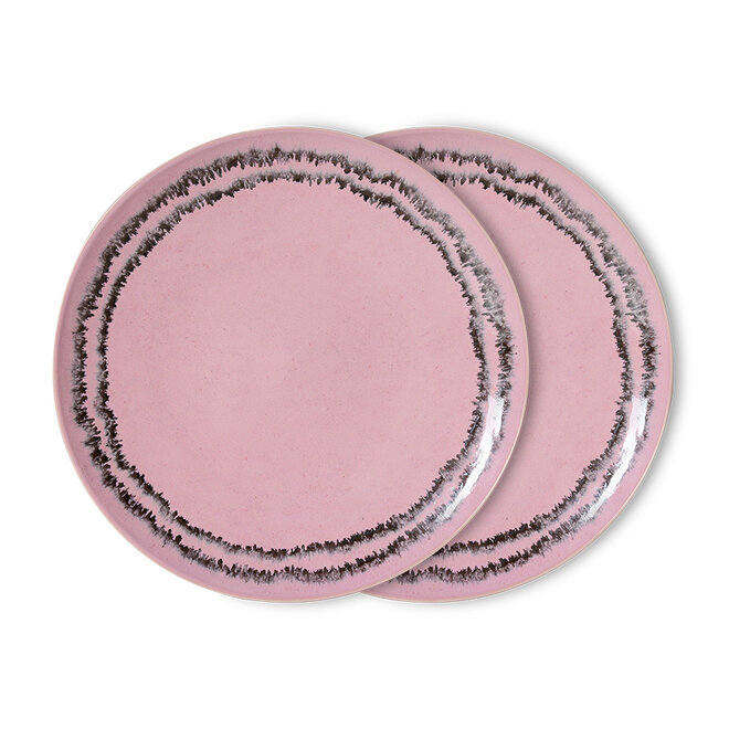 Dinner plates