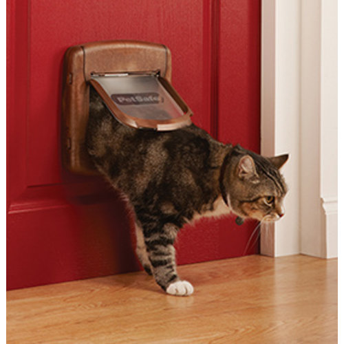 PetSafe® Staywell® Deluxe Magnetic Cat Flap