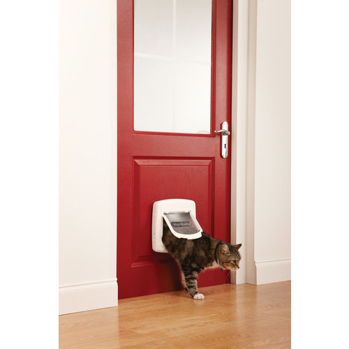 PetSafe® Staywell® Deluxe Magnetic Cat Flap