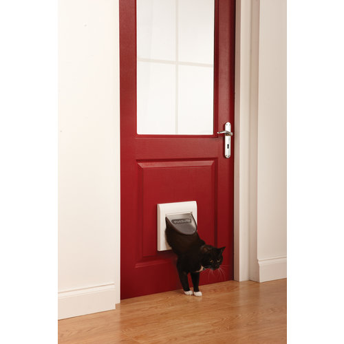 PetSafe® Staywell® Classic Magnetic 4-Way Locking Cat Flap