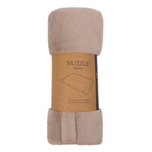 District 70 District 70 NUZZLE Blanket