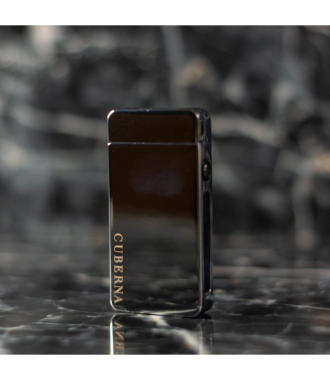 Cuberna Elektrische Plasma USB aansteker met batterij indicator Zilver - Wind en Storm bestendig - Geschikt voor Kaarsen, Vuurwerk, Sigaretten en BBQ