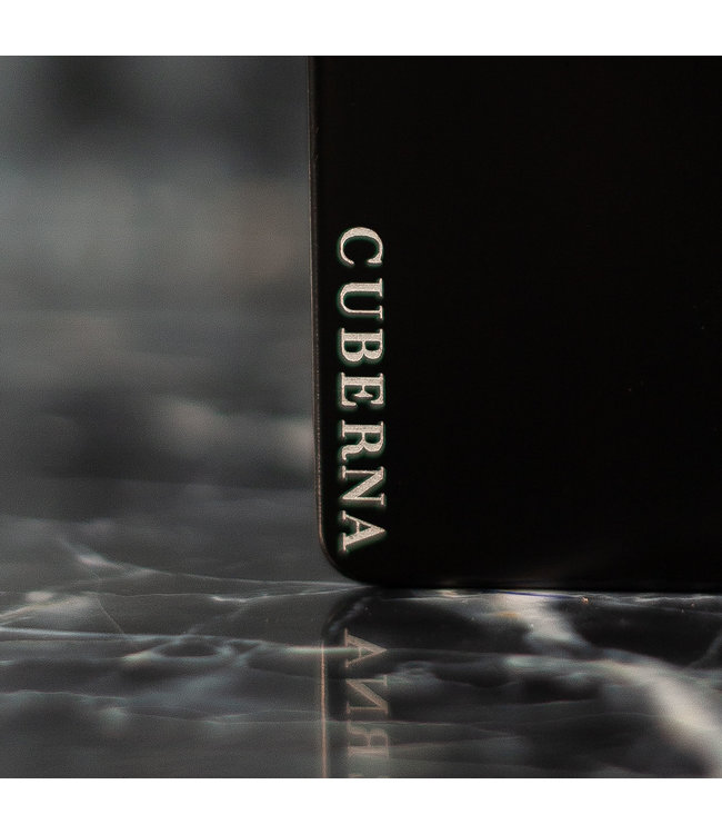 Cuberna Elektrische Plasma USB aansteker met batterij indicator Mat Zwart - Wind en Storm bestendig - Geschikt voor Kaarsen, Vuurwerk, Sigaretten en BBQ