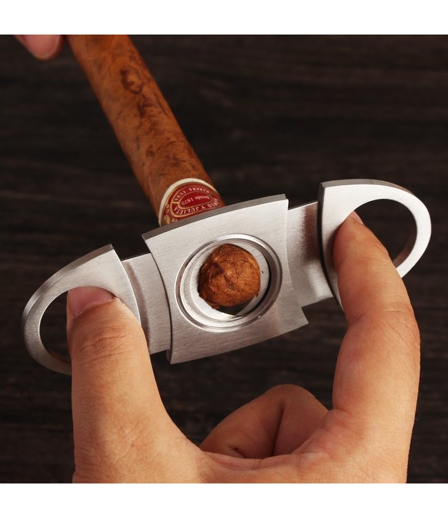 Cohiba sigarenaansteker en sigarenknipper set in rood - Jet flame aansteker met boor en knipper in luxe geschenkdoos