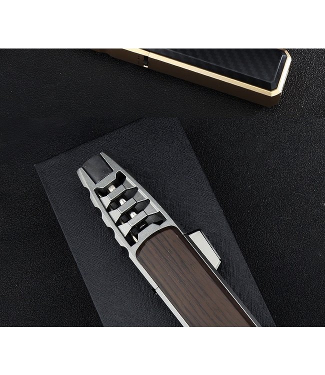 Turbo Jetflame Aansteker - Gasbrander - Vuurwerk Torch - Crème Brûlée Brander - BBQ en Sigaren Aansteker - Windproof - Walnoothout met Grijze Metalen Behuizing