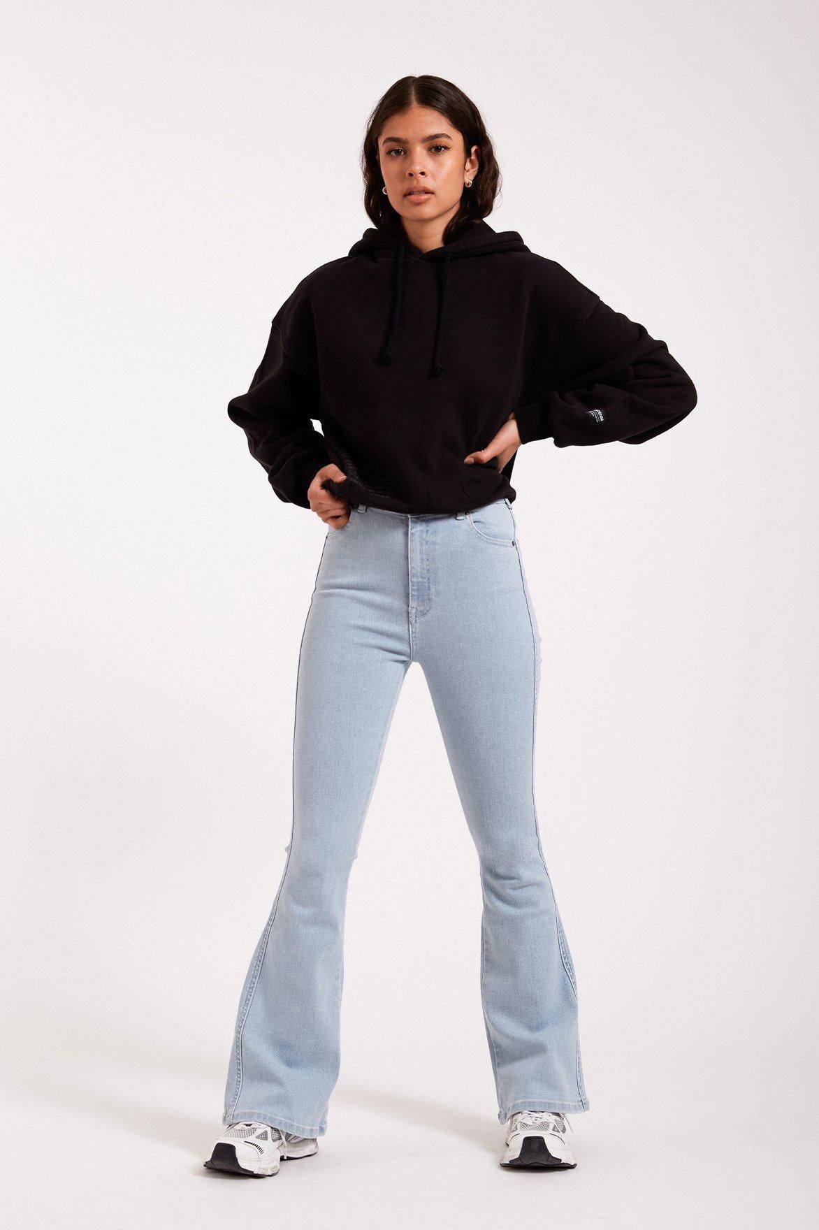 Dr. Denim Moxy Flare Breeze Superlight 