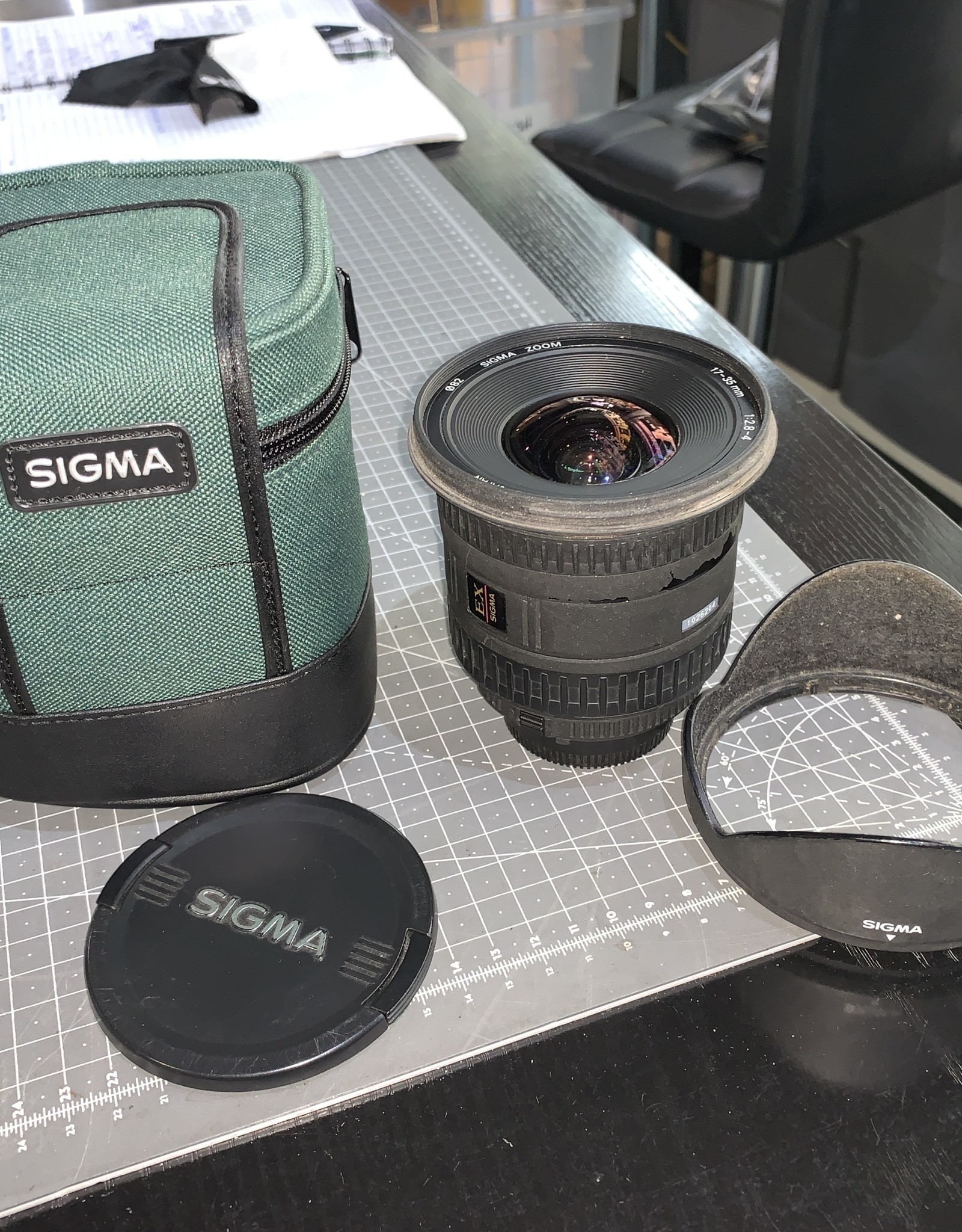 全品5倍 SIGMA 17-35mm F2.8-4D EX Fマウント(Nikon) 4O5H9-m39003831850