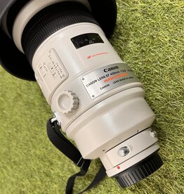 Canon Canon EF 400mm 2.8 L IS USM lens, hood & case