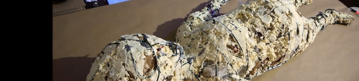 How to eat an Alien!?