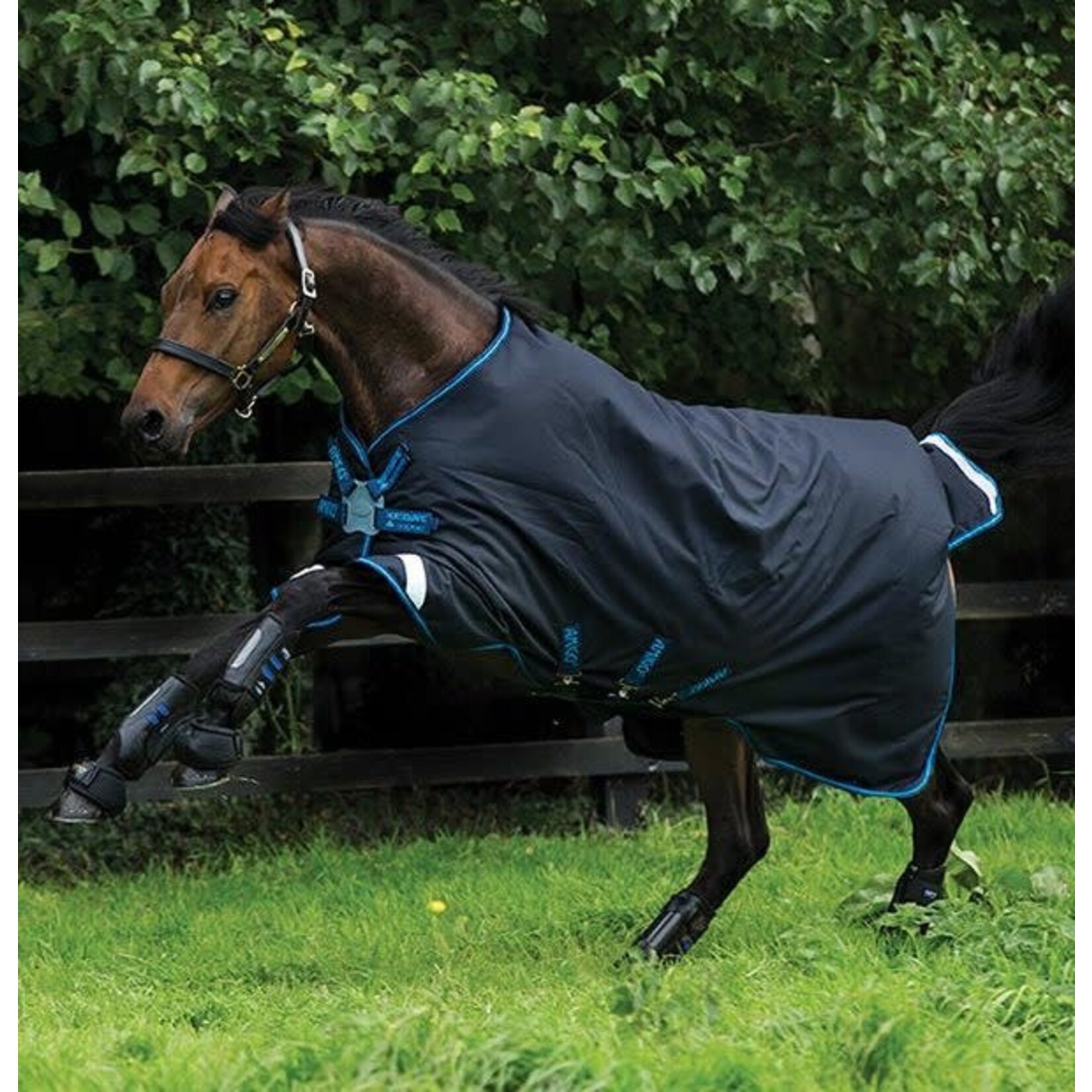 Horseware Amigo Bravo 12 Original Disc Turnout 100g Navy/Blue