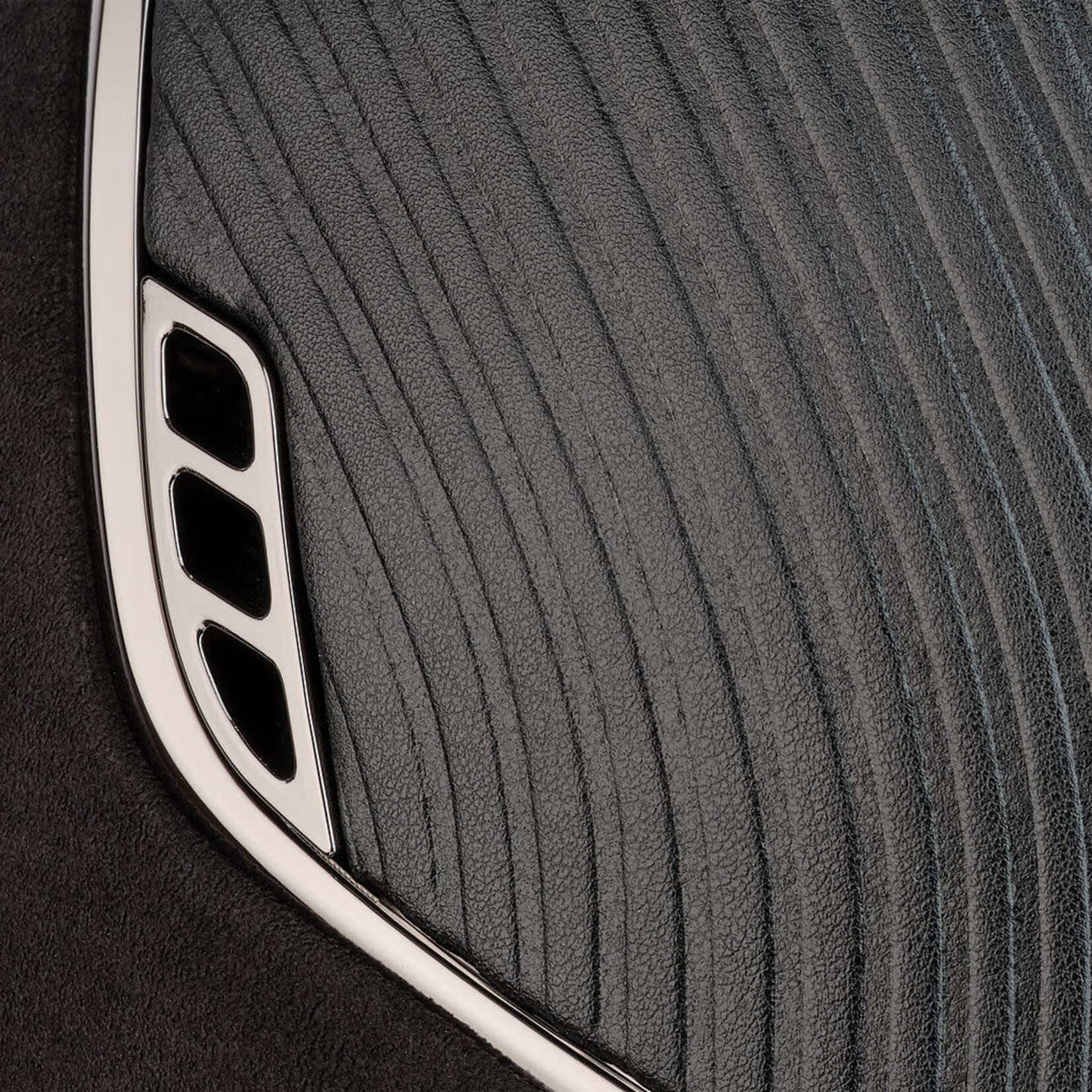 Samshield Samshield 2.0 Premium Alcantara Black, Top Leather L