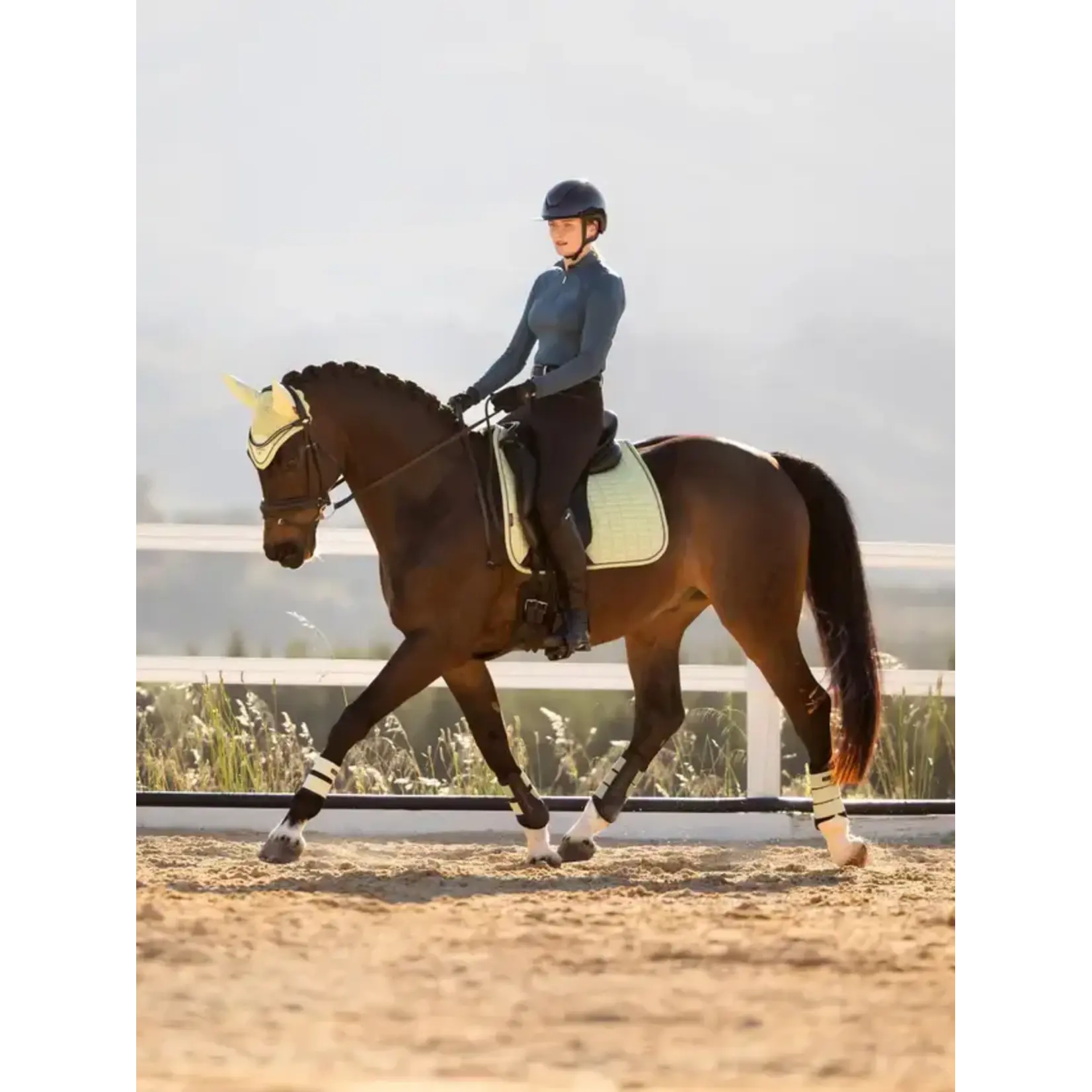 LeMieux Lemieux Zadeldoek Suede Square DR