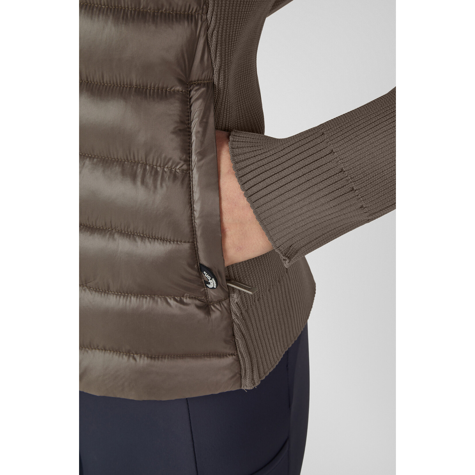 Eskadron Eskadron Dynamic Hybrid Vest Dames Powdertaupe