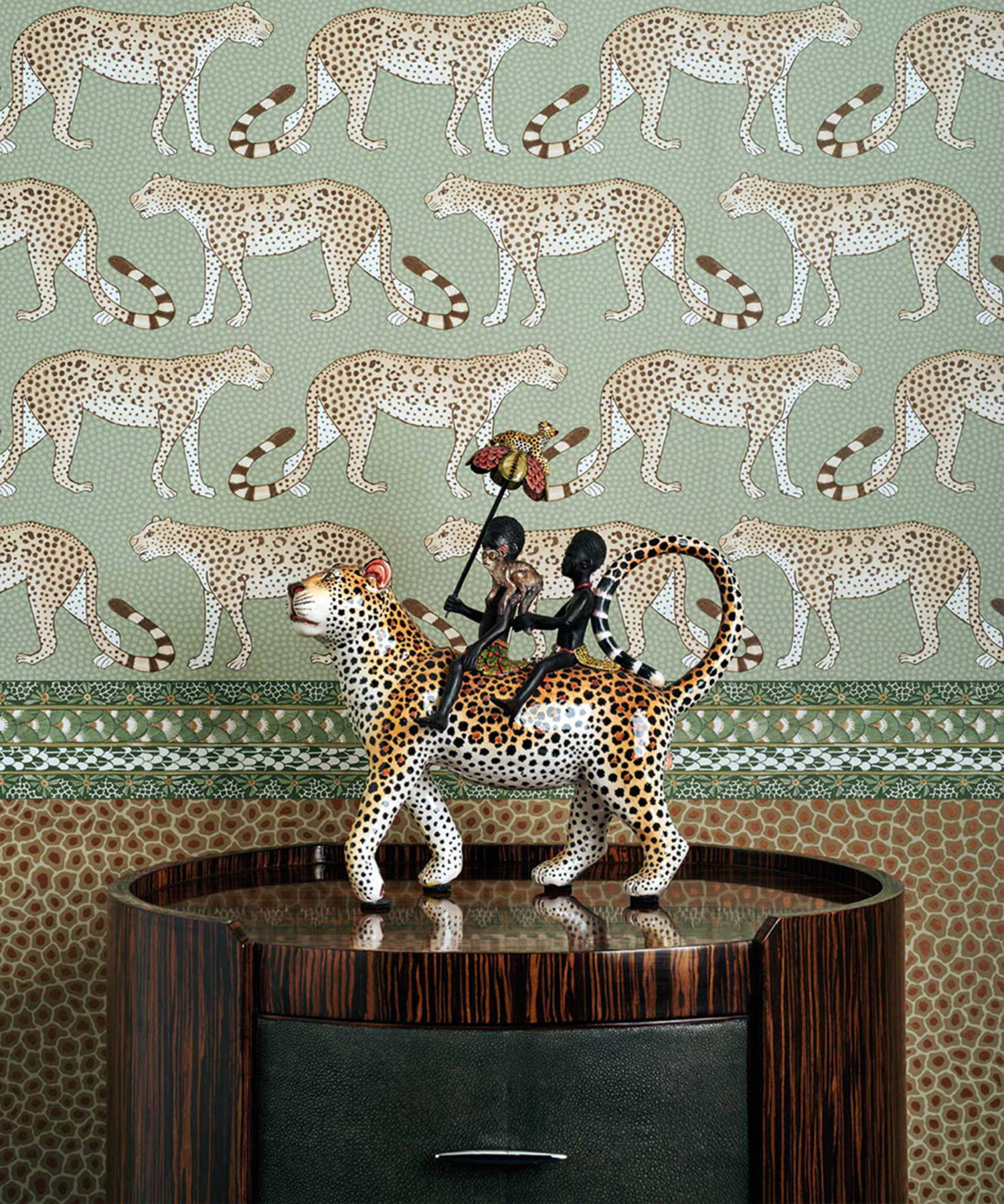 Decoratief Ambtenaren zoeken Cole & Son Behang Leopard Walk 109/2009 - Coloredwalls