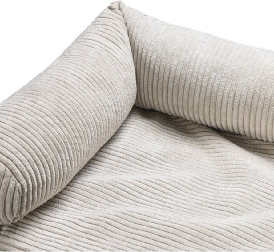 Designed by Lotte Bankkussen Ribbed lichtgrijs (90x55)