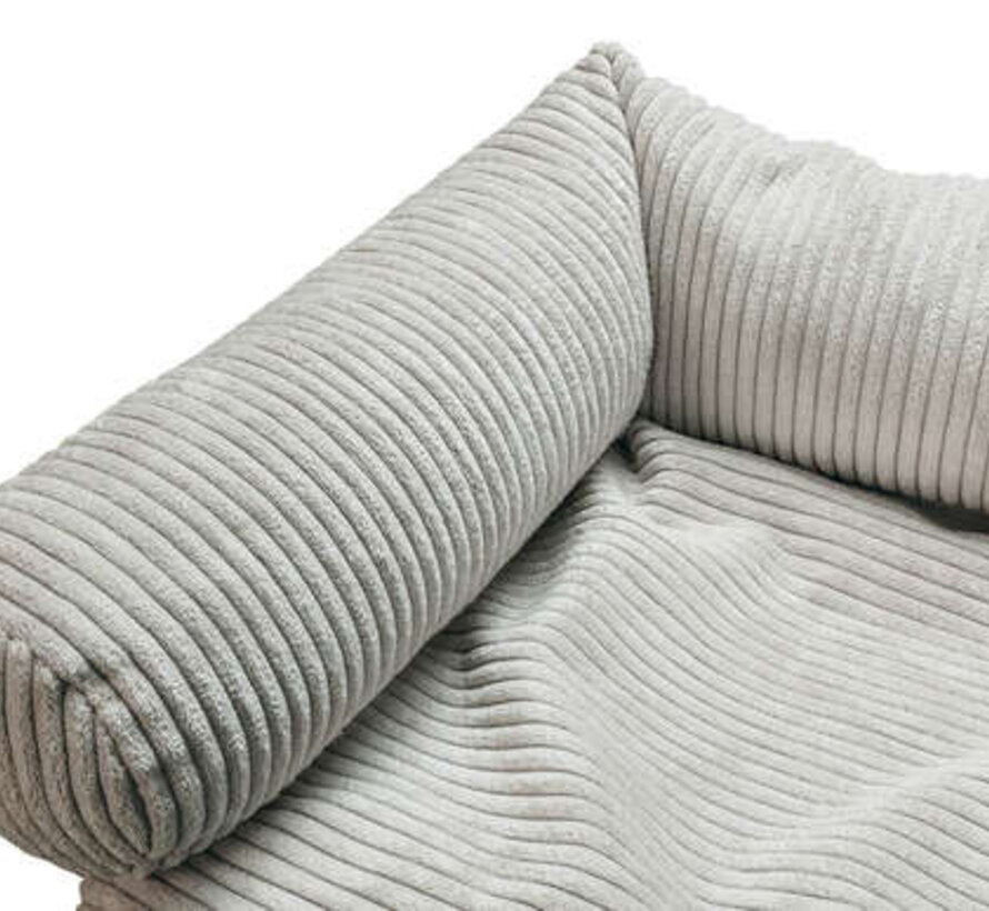 Designed by Lotte Bankkussen Ribbed lichtgrijs (70x50)