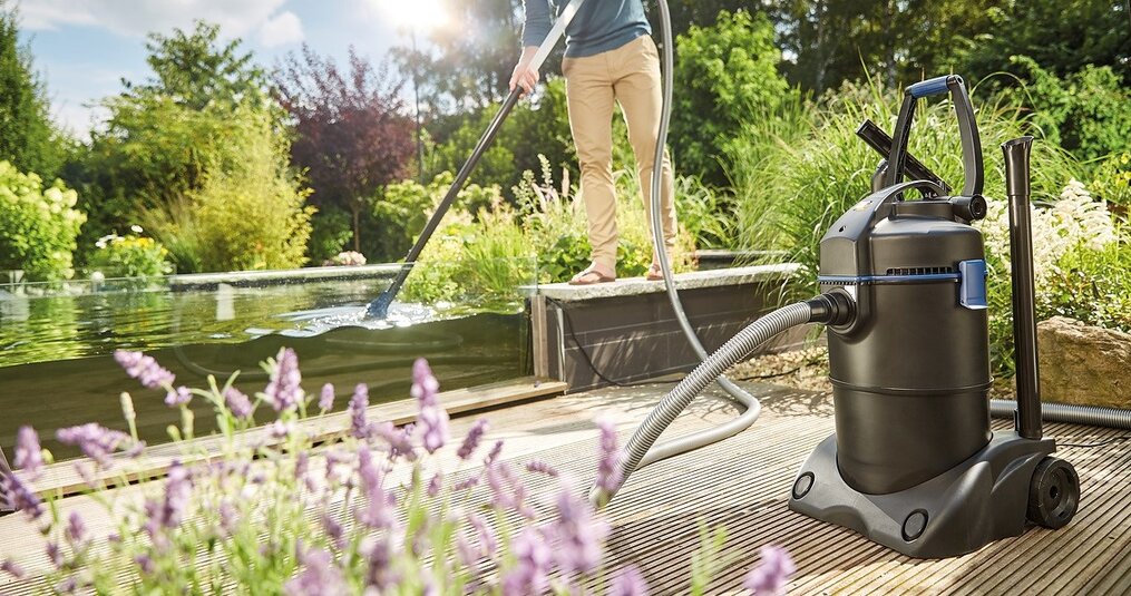 Slib verwijderen uit vijver: zo pak je het slim aan voor helder en gezond water