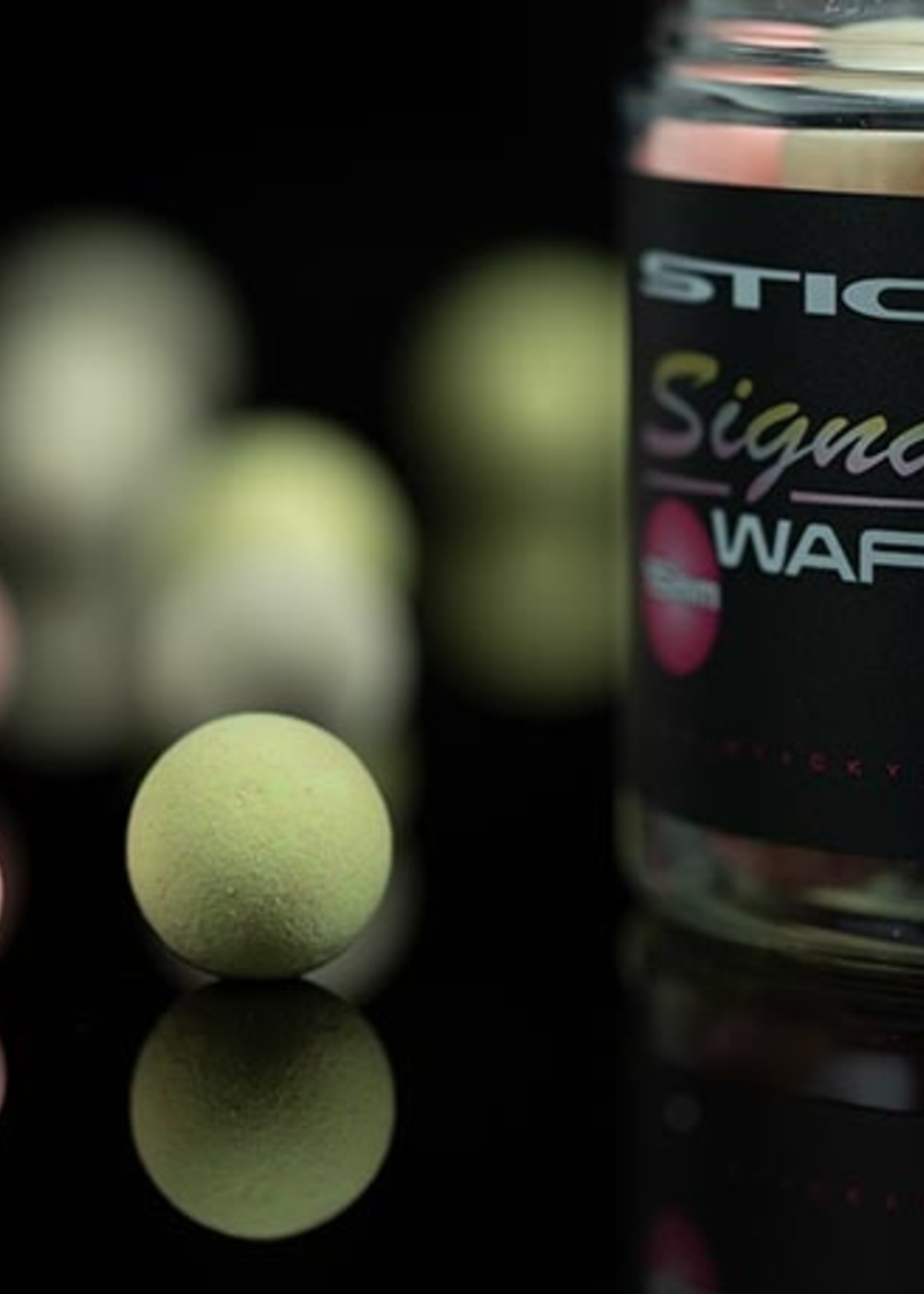 Sticky Baits Signature Wafters 16mm 95g Pot