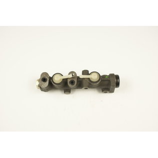 Master brake cylinder Monte Carlo