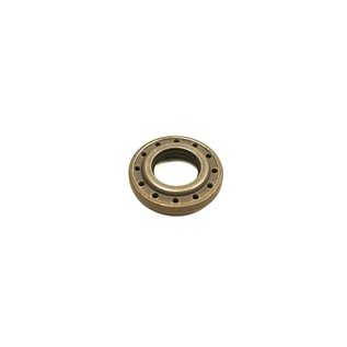 Oil seal main shaft