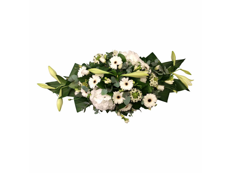 Handwerk door eigenaar Firenze bloemenatelier Lily, hydrangea, germini and interplay of other flowers