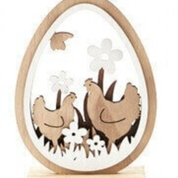 Egg in wood