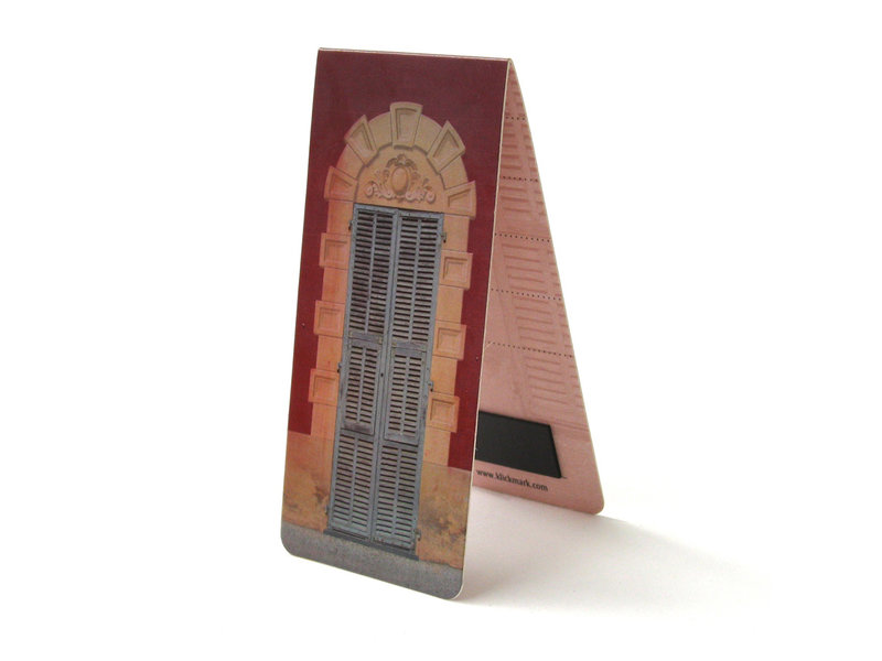 Magnetic Bookmark, Bue doors